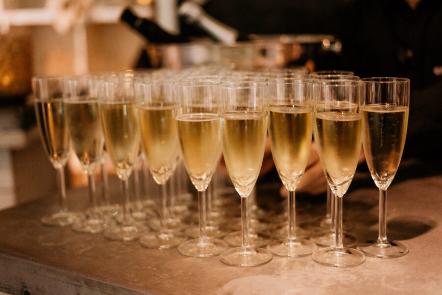~Champagne glazen bruiloft | Styling en verhuur| Tafel beleving | Q.Fotografie